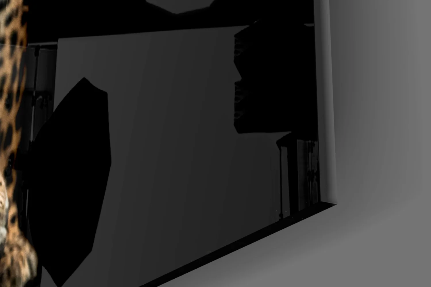 Tiger Glass Wall Art - Image 7